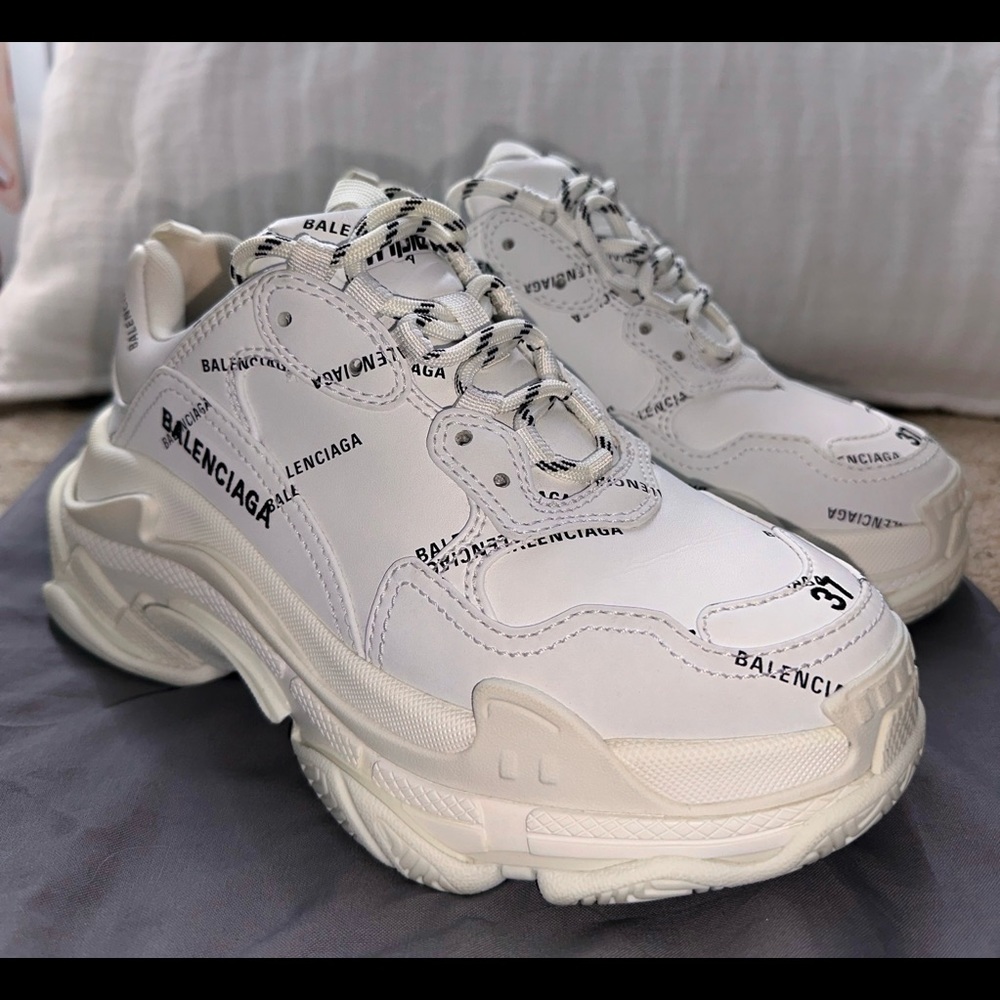 Balenciaga Triple S Sneaker Allover Logo In White/Black